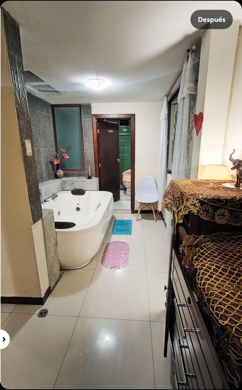 Turi Suite Con Jacuzzi, Centro De La Ciudad Баньос Экстерьер фото